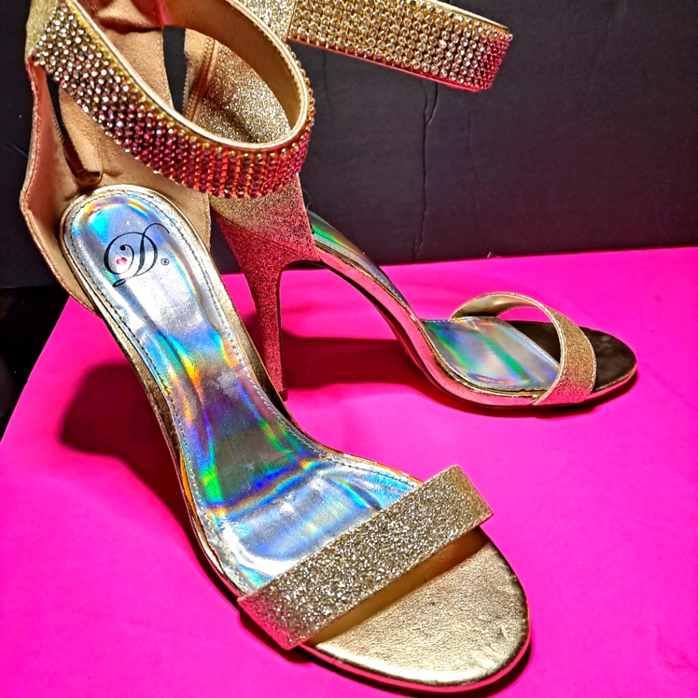 Gold glitter heels
